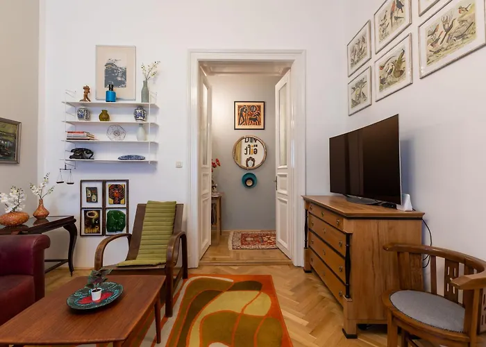 Time Wanderer Apartment *